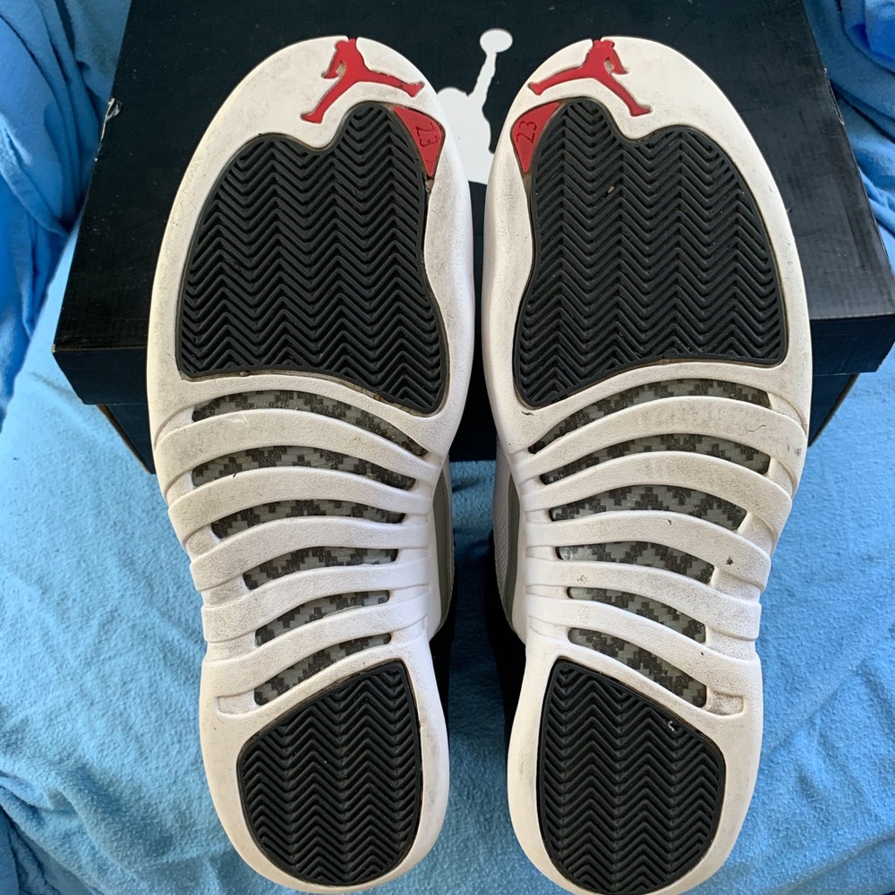 Jordan Retro 12 Playoff - Picture 7 of 8